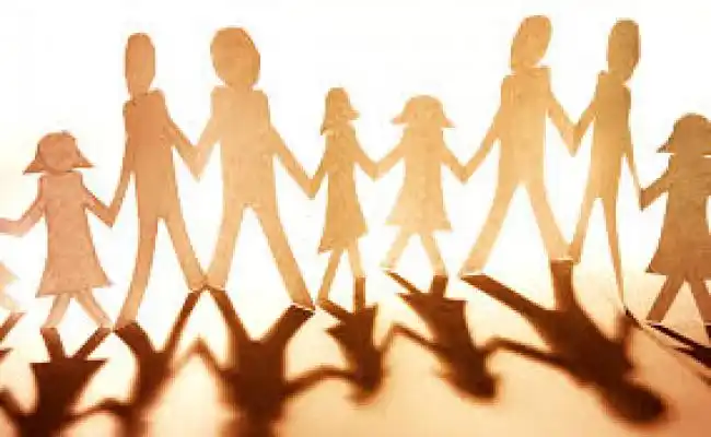 Familia y terapia con adolescentes