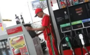 Se agrava crisis del transporte combustibles por las nubes