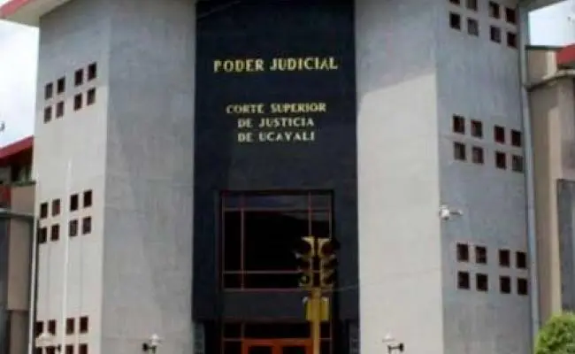 ¿Poder JudicialUcayali alienta violación de contratos? Señal de Alerta